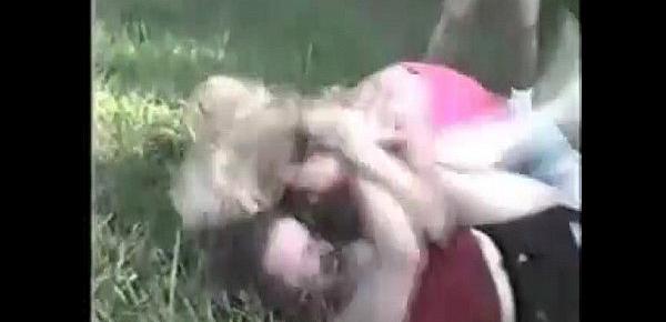  Extreme southern brawl catfight girlfight sexfight hairpulling scissors